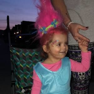 Meet your Posher, Holly